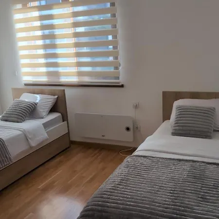 公寓 A-apartmani *